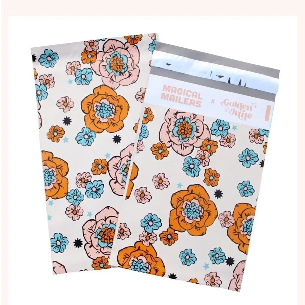 Poly Mailers Mix 6x9 10x13 14.5x19 30 pieces 30 stickers 1.5” size Insert cards